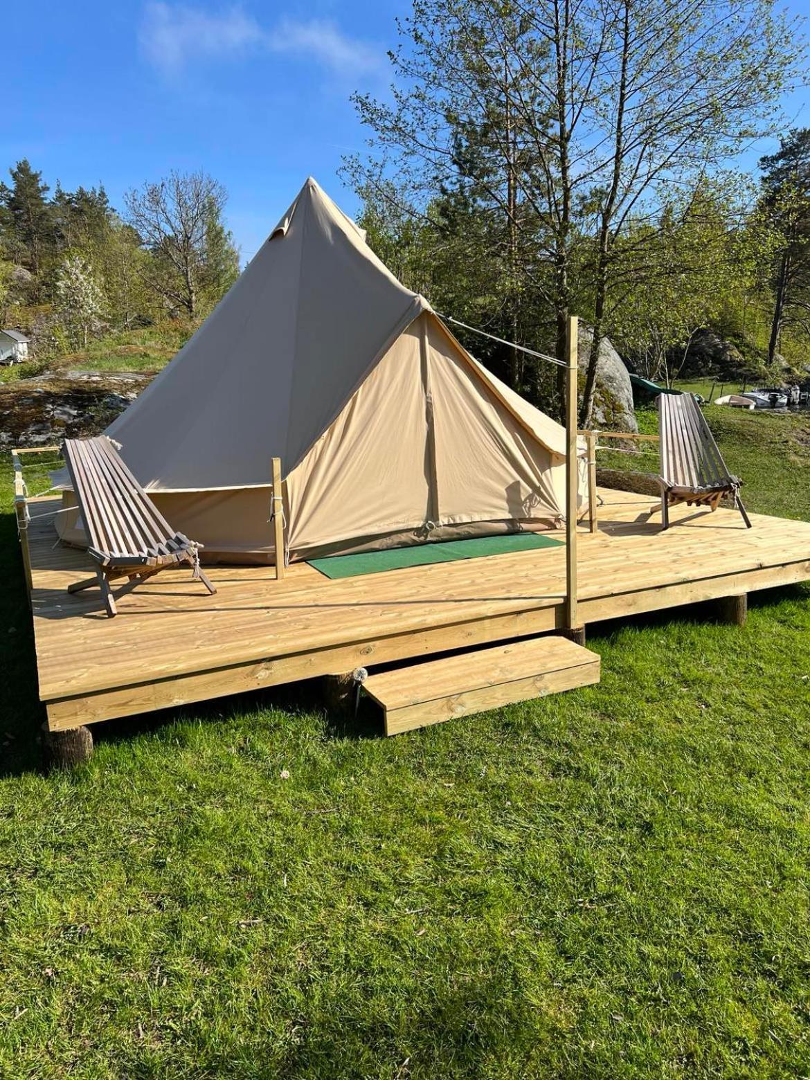 Hommen Gard Glamping Hotell Risør Exteriör bild