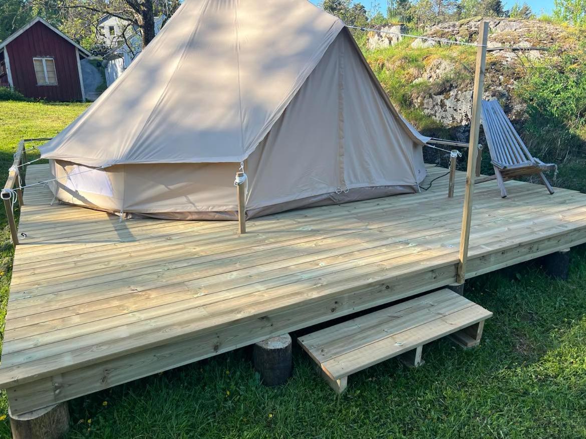 Hommen Gard Glamping Hotell Risør Exteriör bild