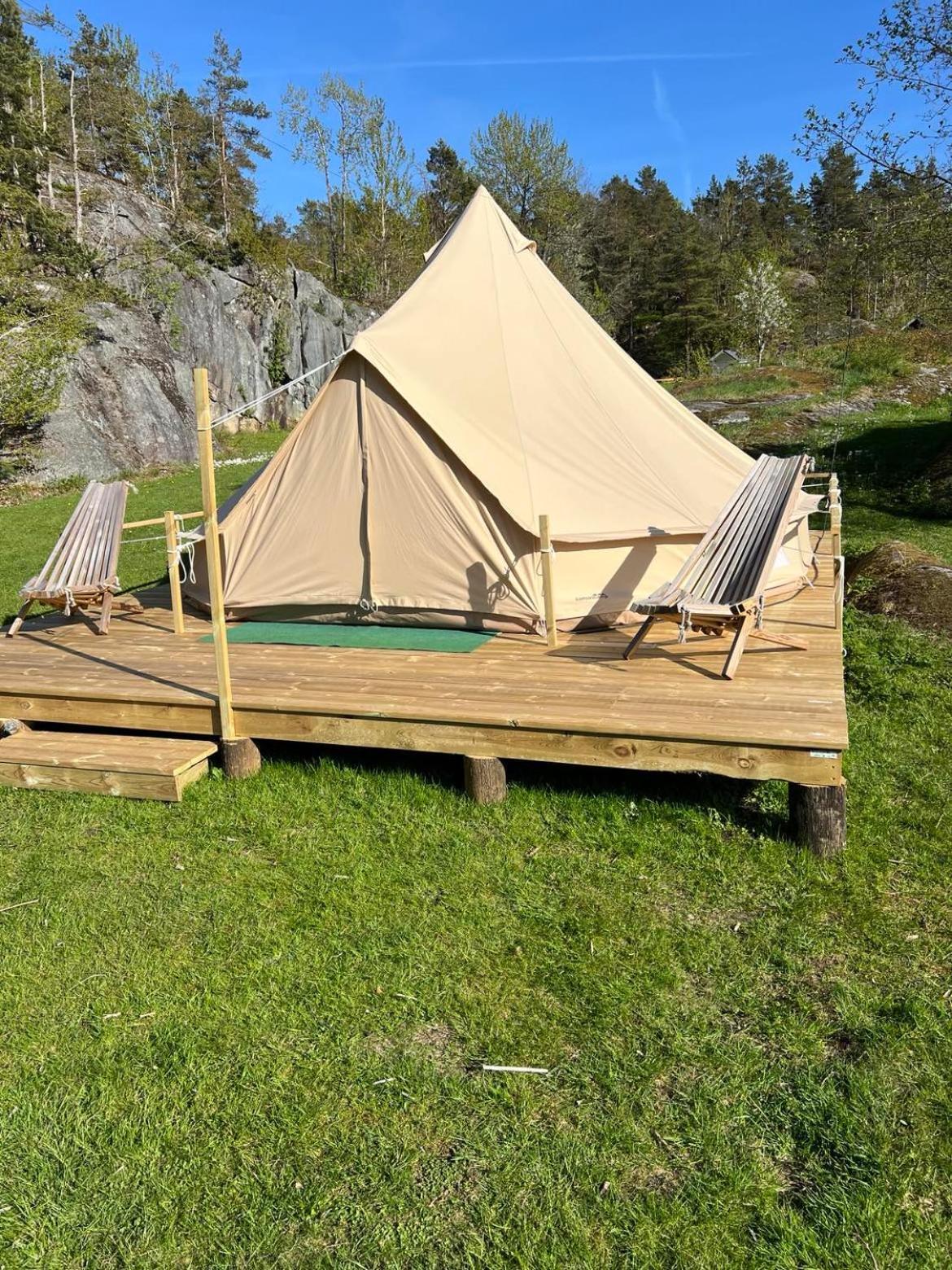 Hommen Gard Glamping Hotell Risør Exteriör bild